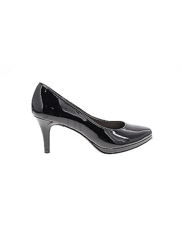 Kelly & Katie Heels (view 1)