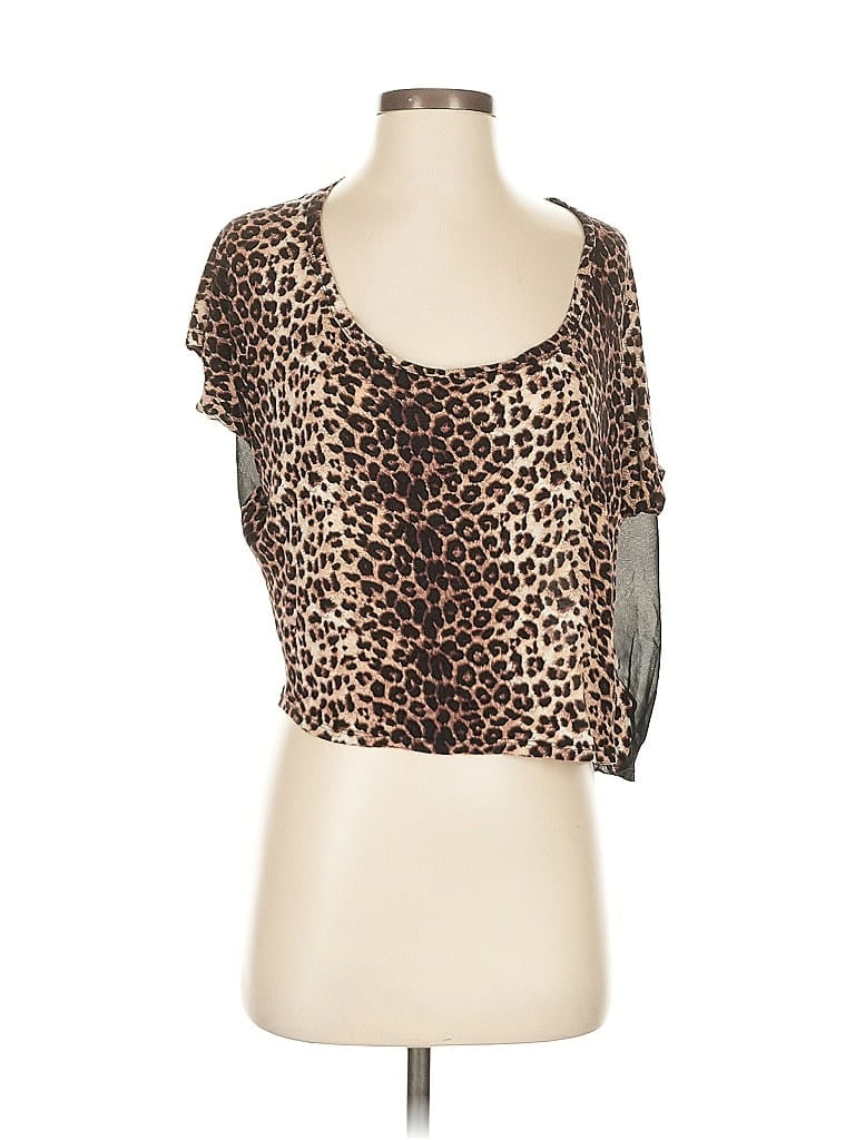 Click to view more detailed imagery on our partner's website Pre-owned Windsor Short Sleeve Top Brown Scoop Neck Tops