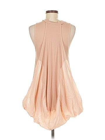Ryu Sleeveless Blouse (view 2)