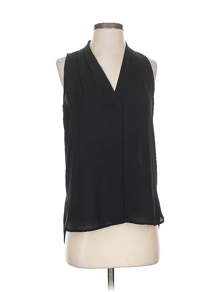 Pre-owned Vince Camuto Sleeveless Blouse In Black