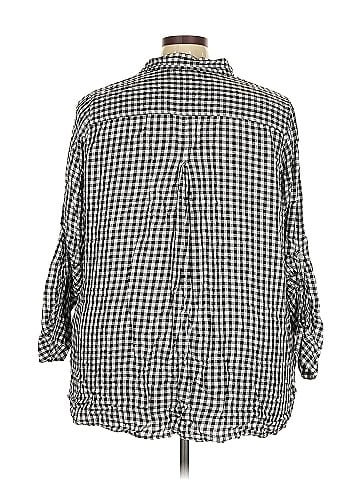 Velvet Heart 3/4 Sleeve Button-Down Shirt (view 2)