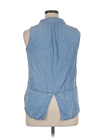 Velvet Heart Sleeveless Button-Down Shirt (view 2)