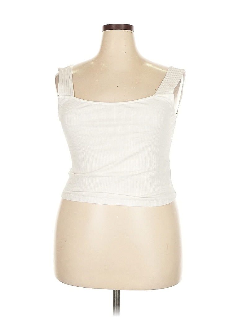 Pre-owned Shein Tank Top Ivory Strapless Neckline Tops In White