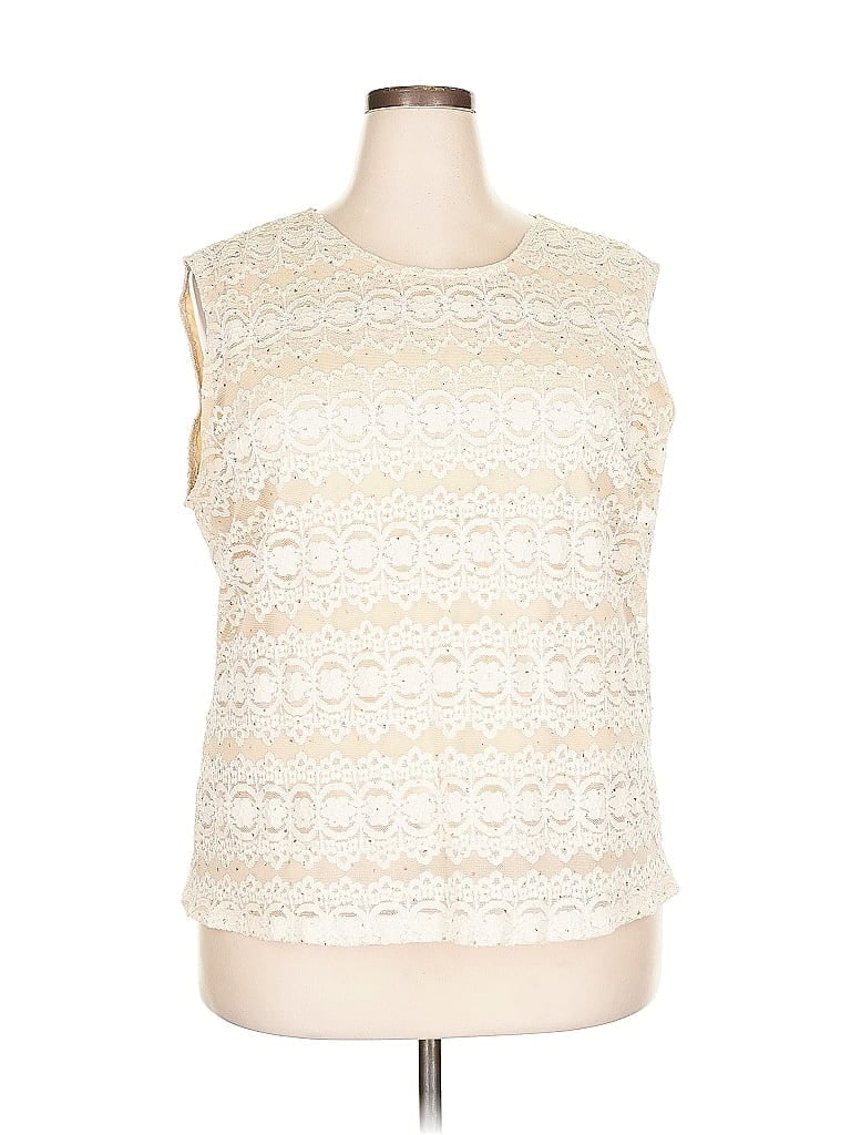 Pre-owned Dressbarn Sleeveless Blouse In White