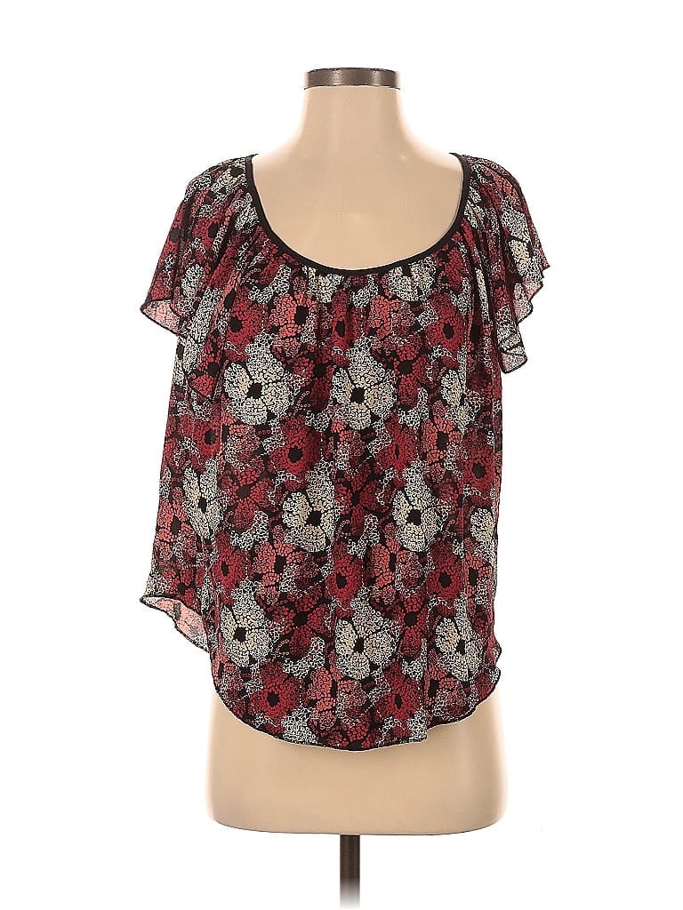 Click to view more detailed imagery on our partner's website Pre-owned Philosophy Republic Clothing Short Sleeve Blouse In Burgundy