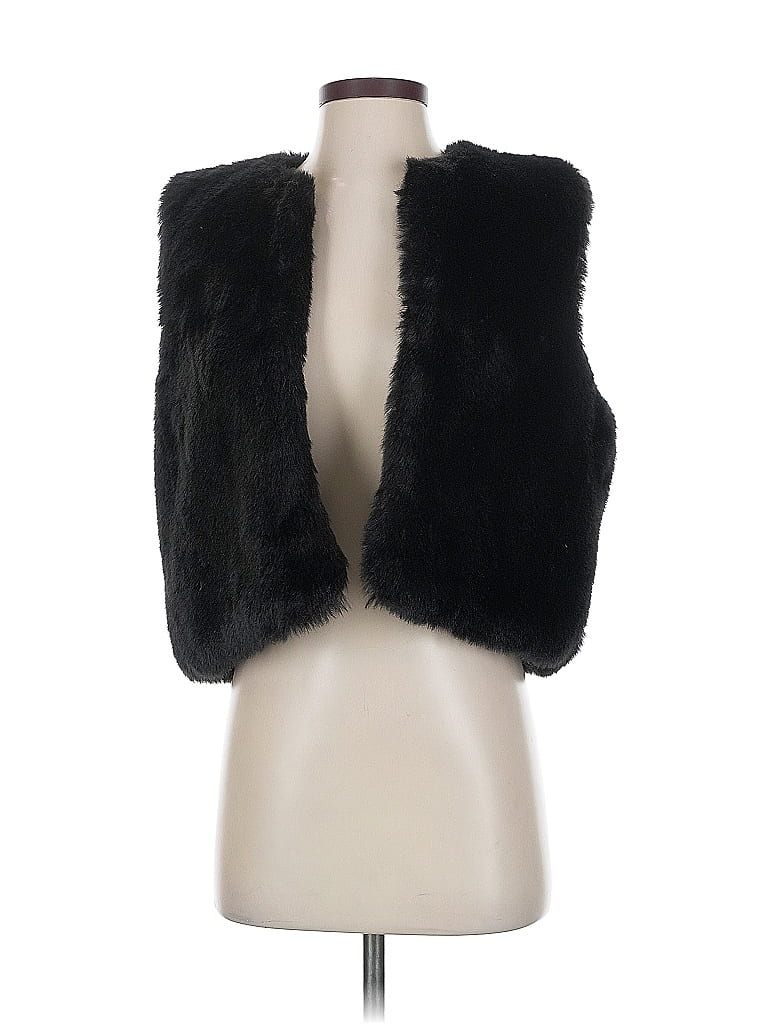 Pre-owned Xoxo Faux Fur Vest In Black