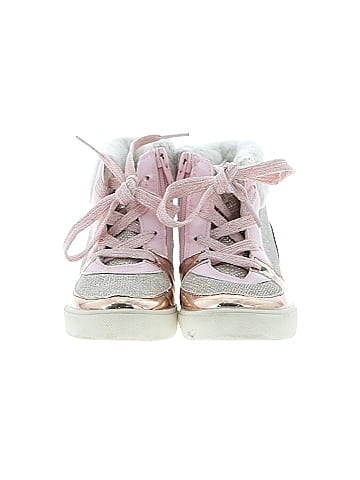 OshKosh B'gosh Sneakers (view 2)