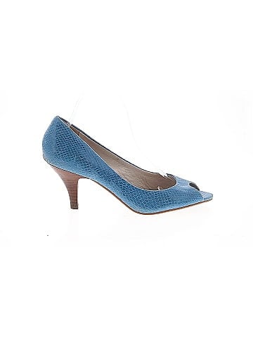 Nicole Heels (view 1)