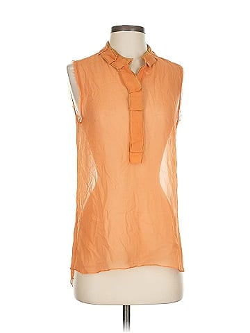 Elie Tahari Sleeveless Button-Down Shirt (view 1)