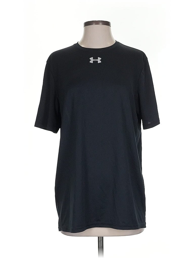 Click to view more detailed imagery on our partner's website Pre-owned Under Armour Active T-shirt In Black