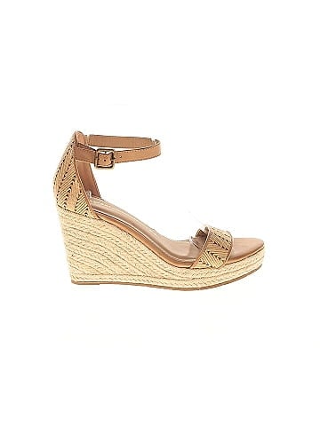 REPORT Wedges (view 1)
