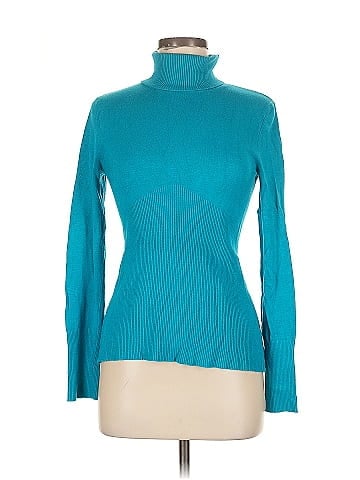 Boutique Essentials Long Sleeve Top (view 1)