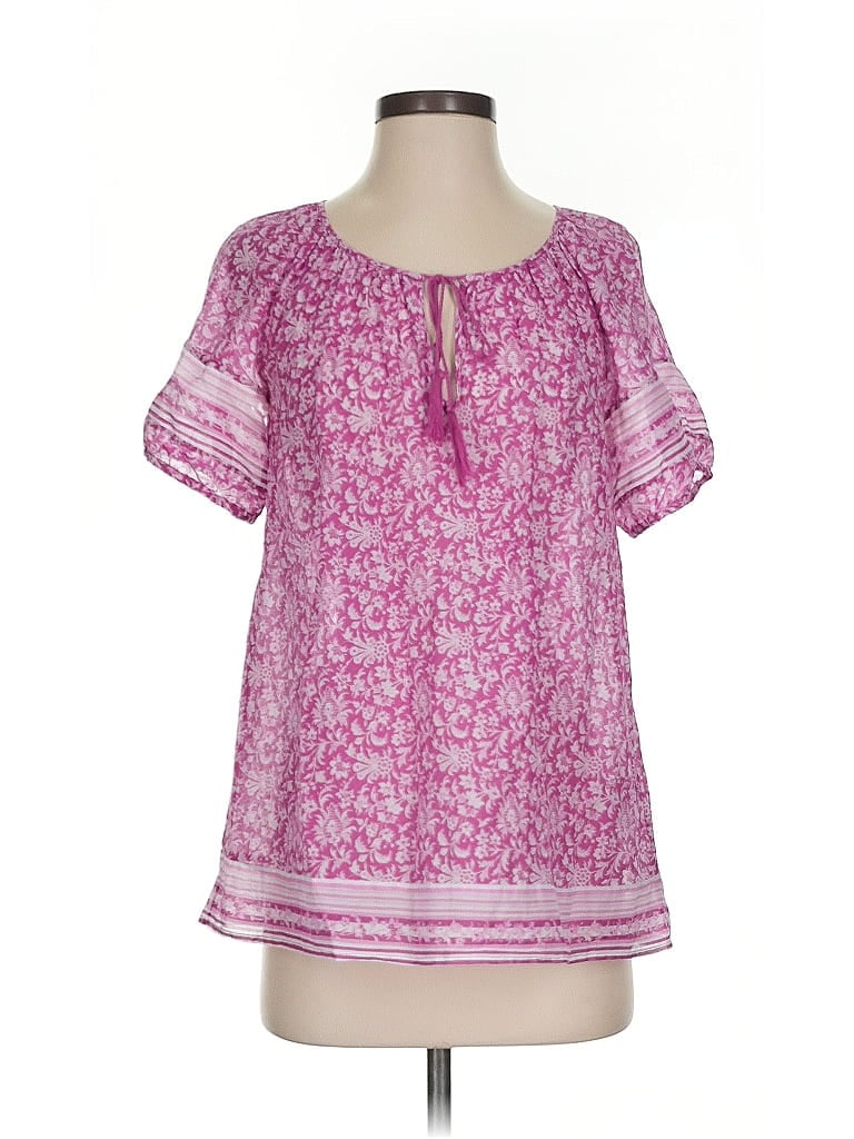 Click to view more detailed imagery on our partner's website Pre-owned Joie Short Sleeve Blouse In Pink