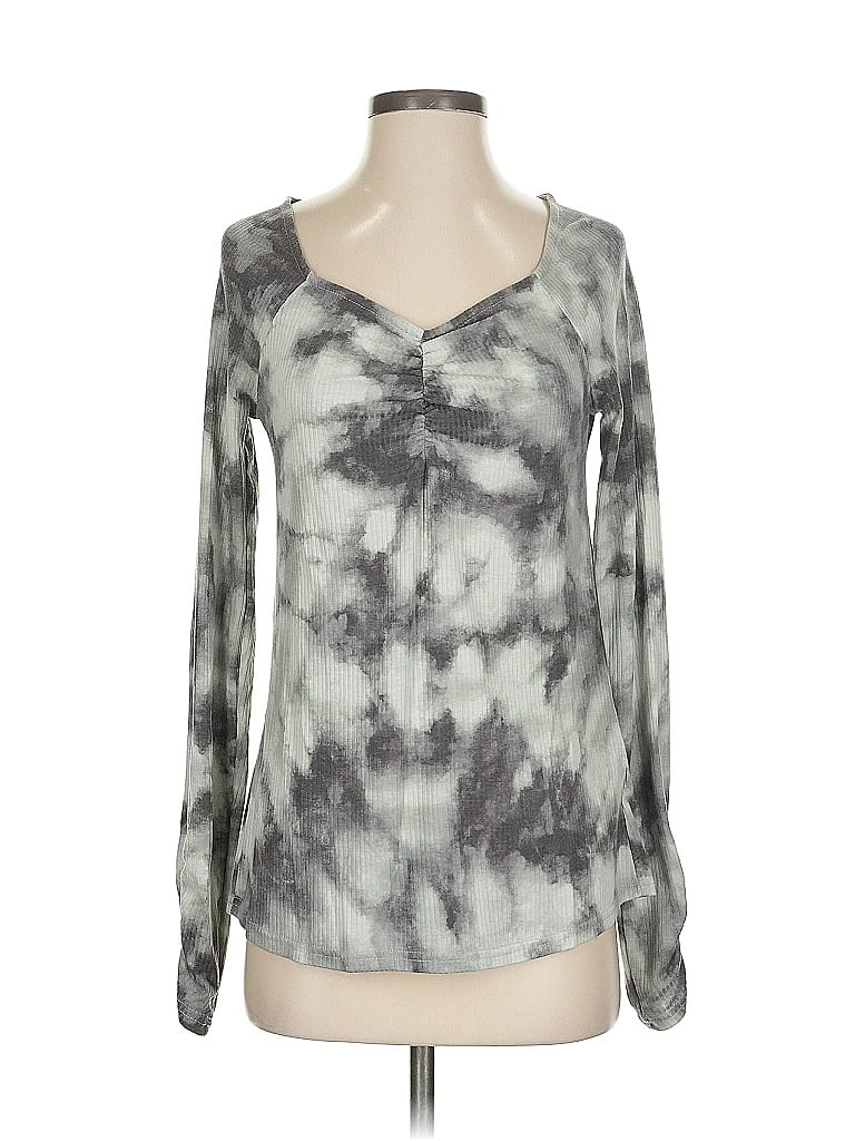 Pre-owned Lularoe Long Sleeve Top Gray Sweetheart Neckline Tops