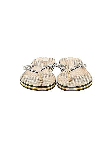 Vera Bradley Flip Flops (view 2)