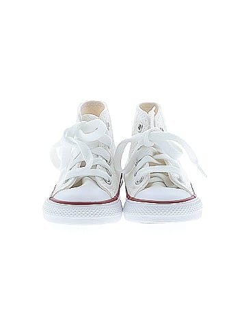 Converse White Ivory Sneakers Size 4 (baby)