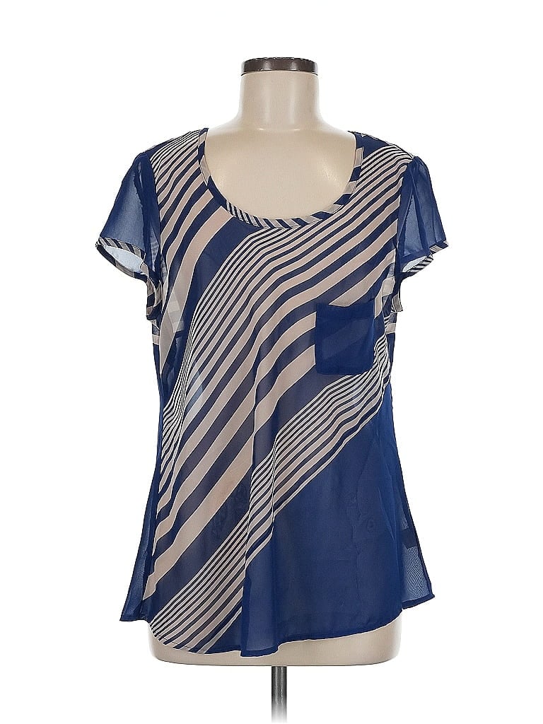 Click to view more detailed imagery on our partner's website Pre-owned Liberty Love Short Sleeve Blouse In Blue