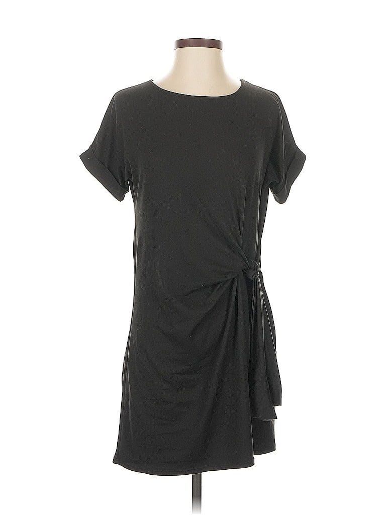 Click to view more detailed imagery on our partner's website Pre-owned Alya Casual Dress In Gray