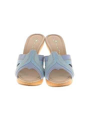 Nina Heels (view 2)