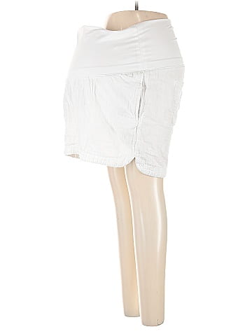 Old Navy - Maternity Shorts (view 1)
