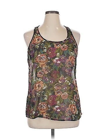 a.n.a. A New Approach Sleeveless Blouse (view 1)
