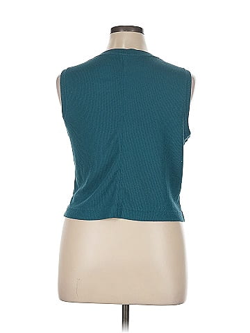 all in motion Sleeveless Top (view 2)