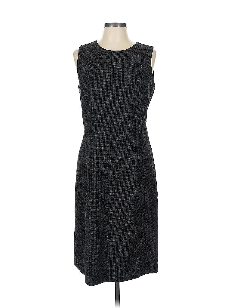 Click to view more detailed imagery on our partner's website Pre-owned Sharagano Casual Dress In Gray