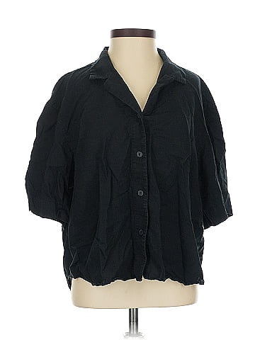 Uniqlo 3/4 Sleeve Button-Down Shirt (view 1)