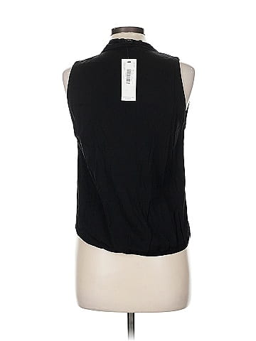 Linda Allard Ellen Tracy Sleeveless T-Shirt (view 2)