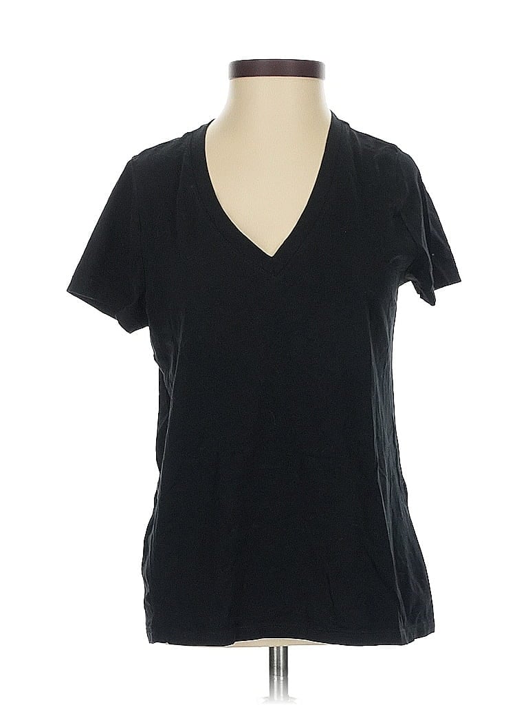 Click to view more detailed imagery on our partner's website Pre-owned Banana Republic Short Sleeve T-shirt In Black