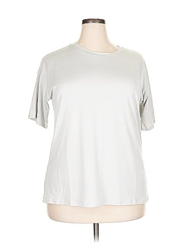 Zenana Short Sleeve T-Shirt (view 1)