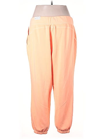 LIVI Casual Pants (view 2)