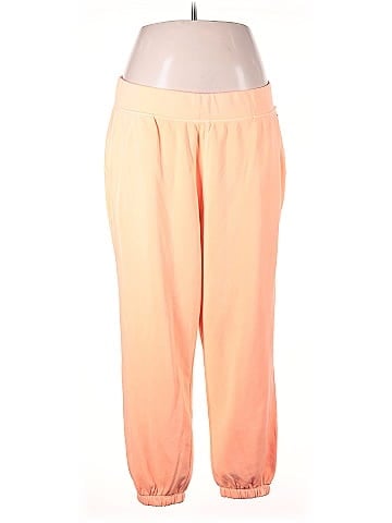 LIVI Casual Pants (view 1)