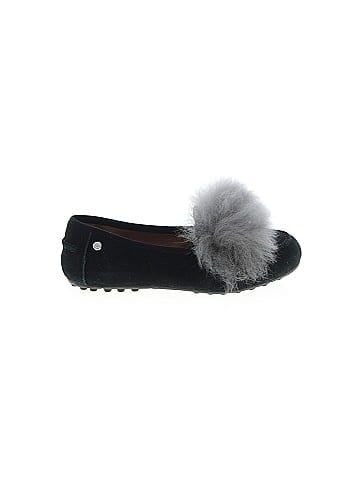 Ugg Flats (view 1)