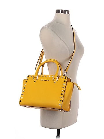 MICHAEL Michael Kors Crossbody Bag (view 2)