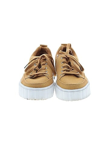 FILA Sneakers (view 2)