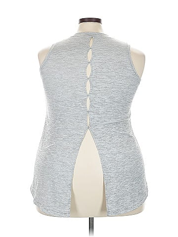 Tail Sleeveless T-Shirt (view 2)