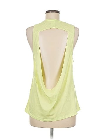 Victoria Sport Sleeveless T-Shirt (view 2)