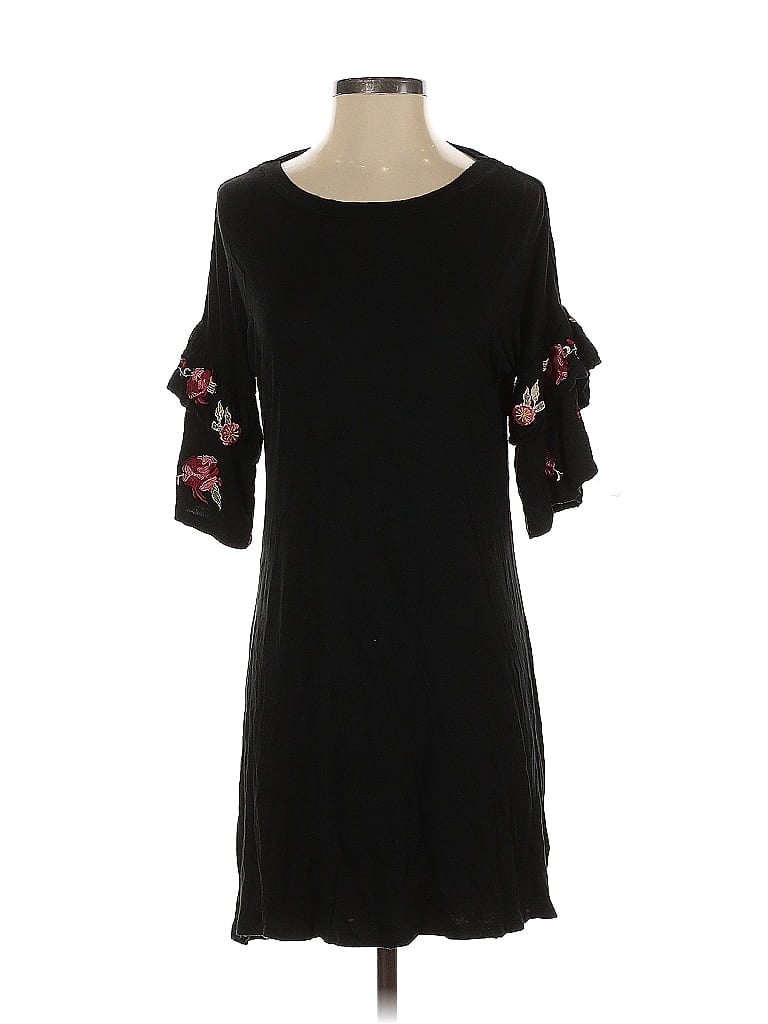 Click to view more detailed imagery on our partner's website Pre-owned Alya Casual Dress In Black