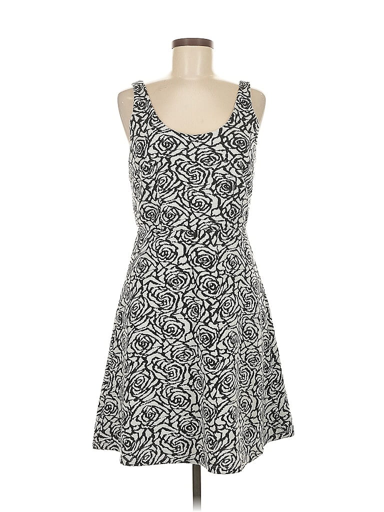 CHARMING CHARLIE Pre-owned Casual Dress In Black