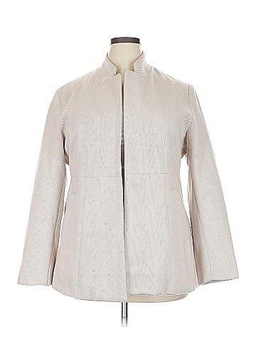 Chouyatou Coat (view 1)