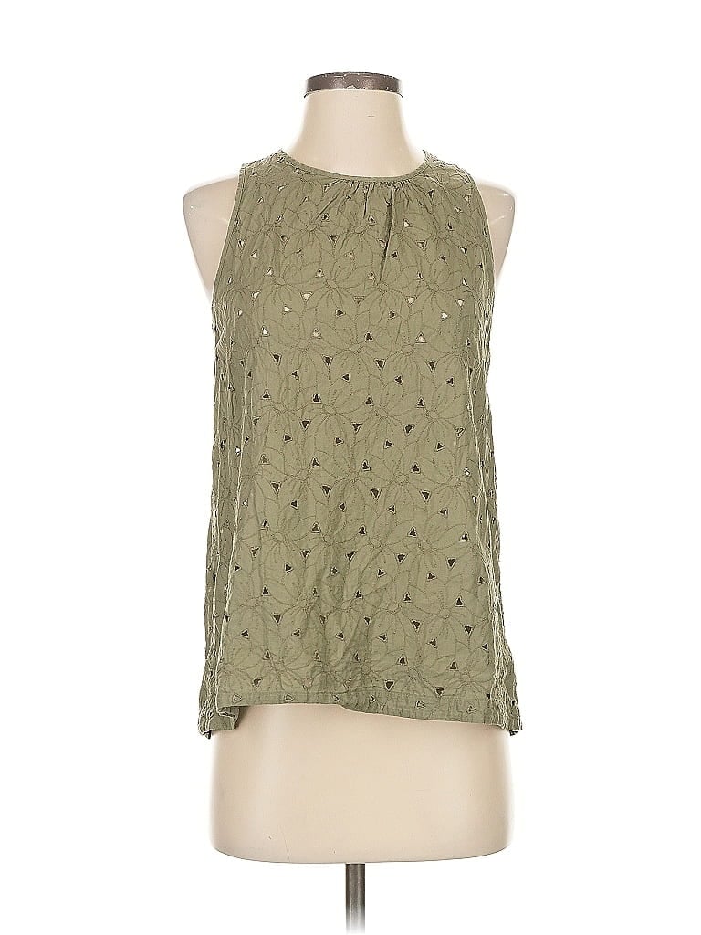 Click to view more detailed imagery on our partner's website Pre-owned Uniqlo Sleeveless Blouse In Green