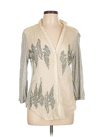 Tiny 3/4 Sleeve Blouse (view 1)