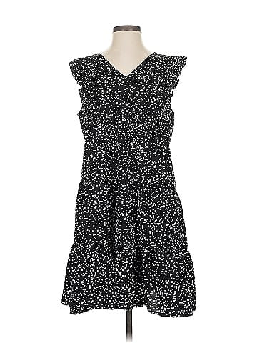 Betsey's Boutique Shop Casual Dress (view 1)