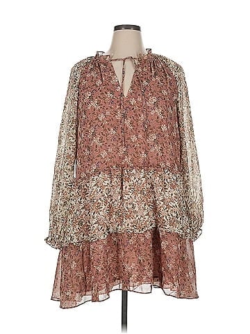 Show Me Your Mumu Casual Dress (view 1)