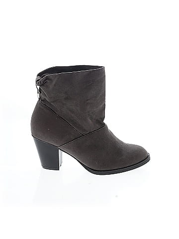 Attention Ankle Boots (view 1)