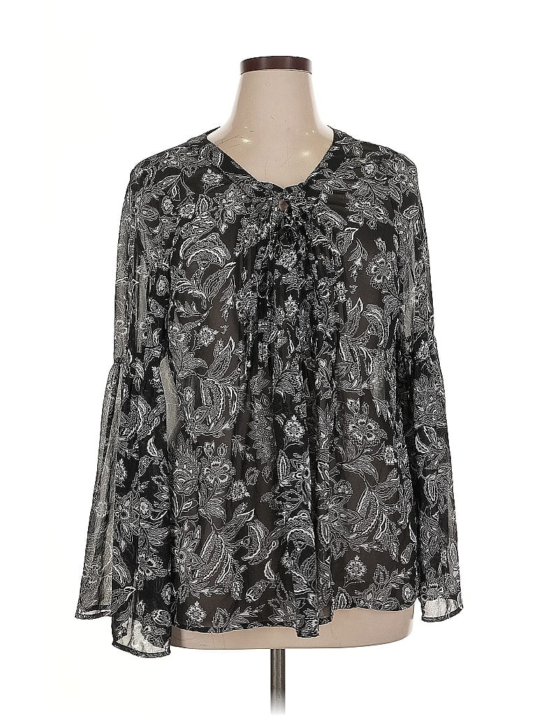 Pre-owned Torrid Long Sleeve Blouse In Black