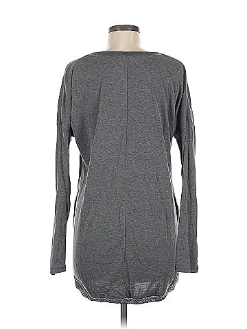 Hem & Thread Pullover Sweater (view 2)
