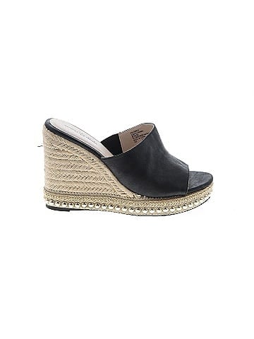 Seven Dials Wedges (view 1)