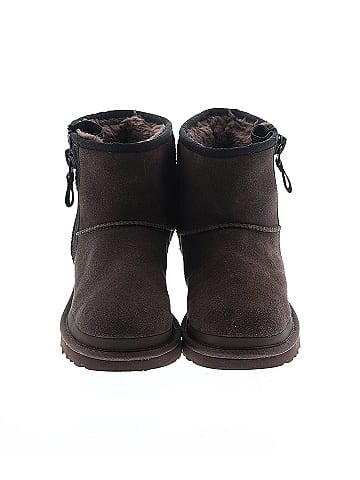 Ugg Ankle Boots (view 2)